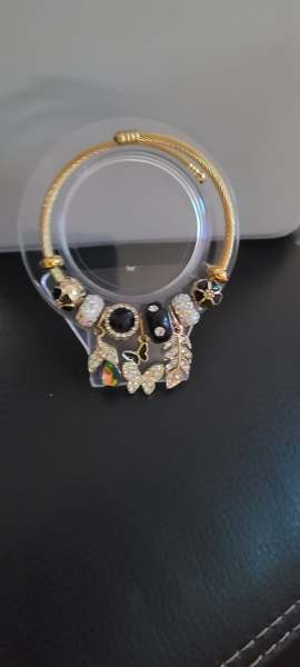 Pandora butterfly bracelet - Laminated Gold/ Oro Laminado 