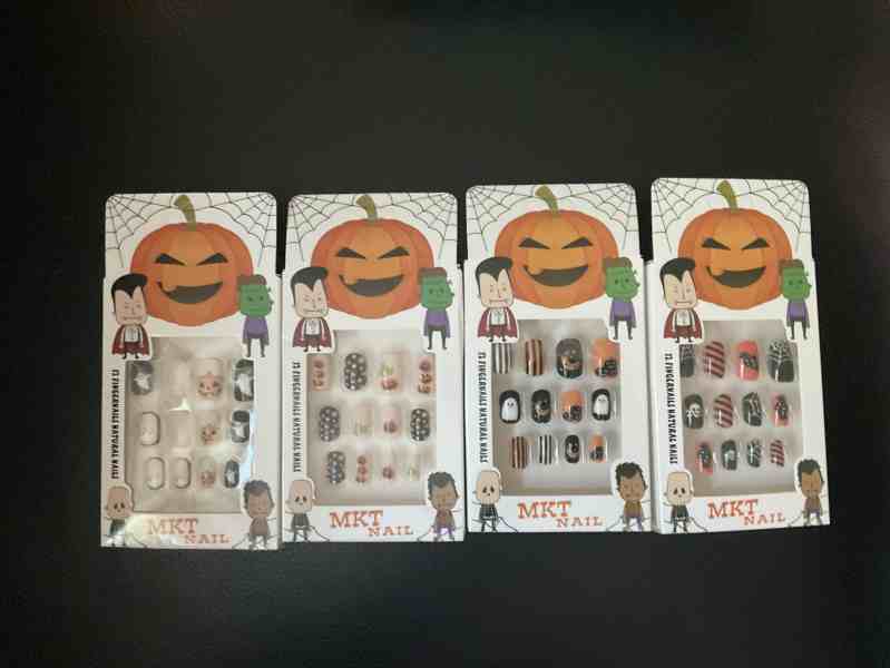 Halloween press on Nails