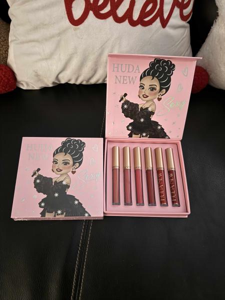 Huda new sexy  6 PC LIPGLOSS 