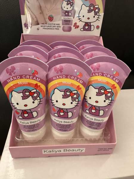  Kitty hand lotion 