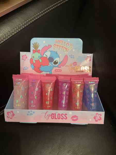 stitch lipgloss 