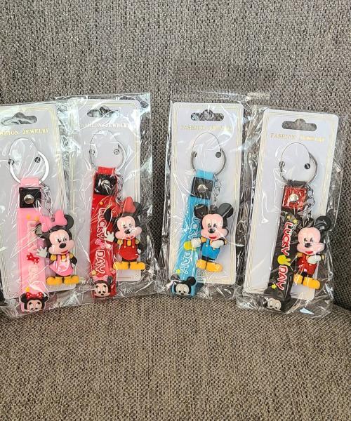 mickey/minnie keychains