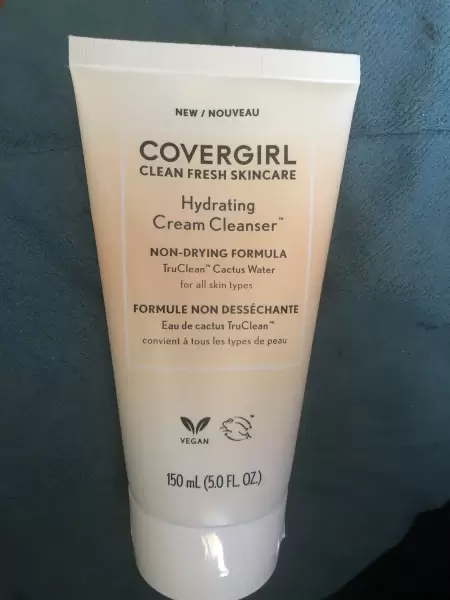 COVERGIRL Clean Fresh Skincare Hydrating Cream Face Cleanser, 5.0 fl oz