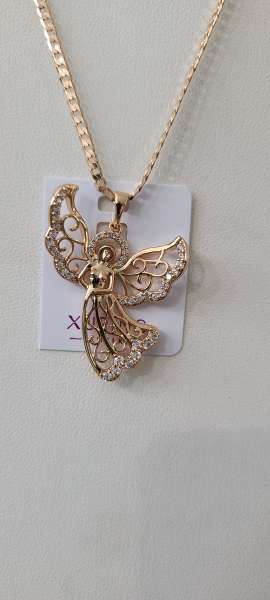 18K Angel pendent  with 22in chain 