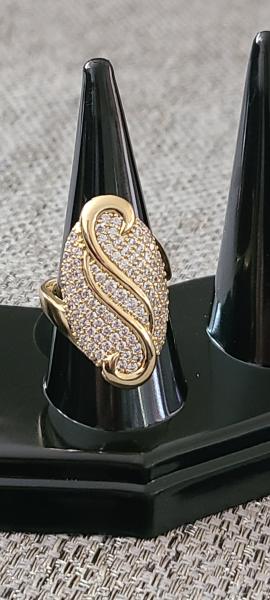 18K chunky ring size. 6,8,9