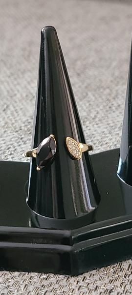 14K adjustable ring - black - 6/7 or 8/9