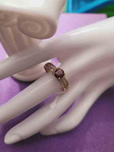 14K red engagement ring 