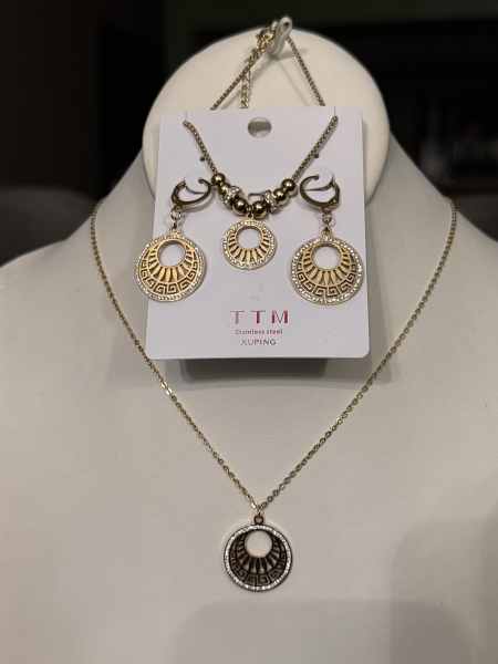 TTM 14K Fem Fem set (Chain, Earrings, Bracelet)